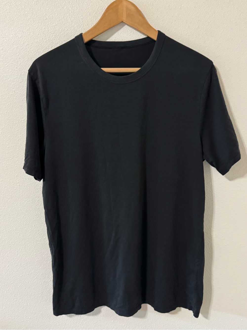 Lululemon Short Sleeve Crewneck T-shirt Black Athleisure-Medium